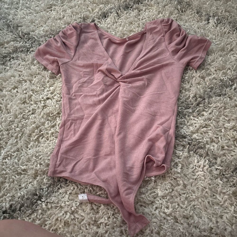 Pink V-Neck Short Sleeve Top